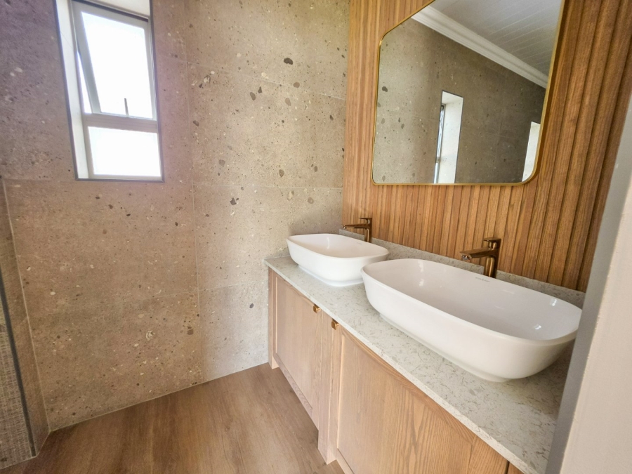 1 Bedroom Property for Sale in Stilbaai Western Cape